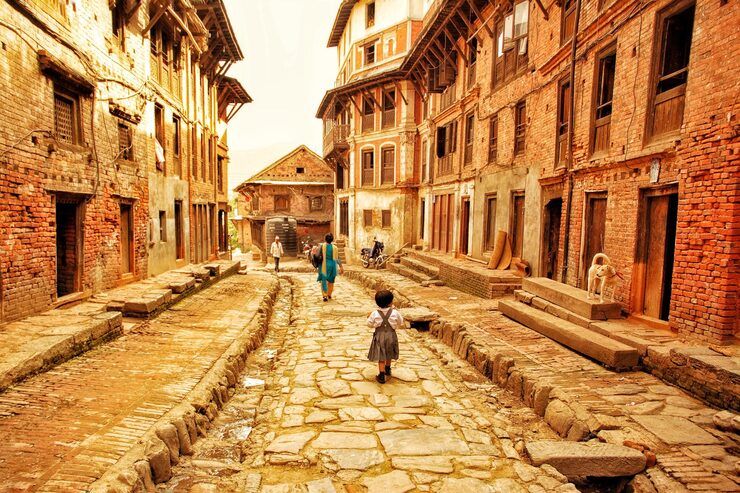 Guide to Hidden Heritage Towns: History, Traditions, and Informative Travel Knowledge