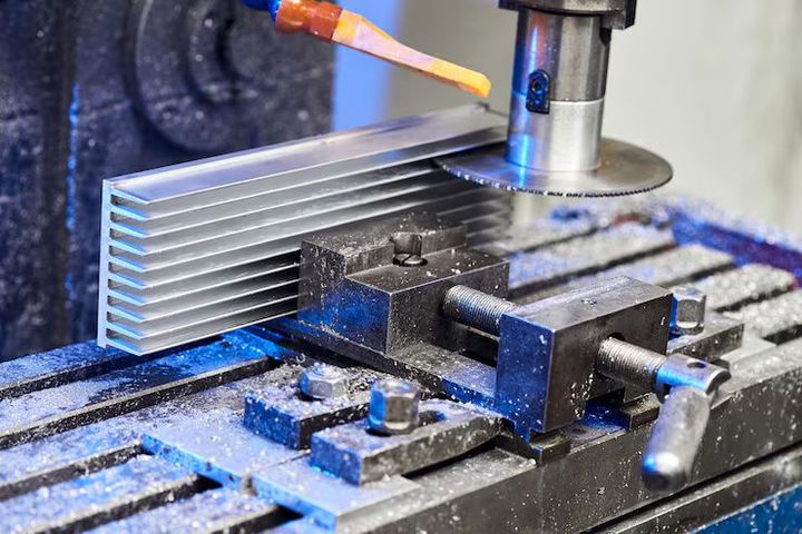 Metal Forming Machines Guide: Working Principles, Types, and Industrial Manufacturing Insights for Modern Production