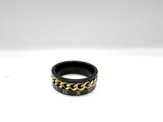 Spinner Rings Overview: Stress Relief Insights, Cultural Background, and Key Facts